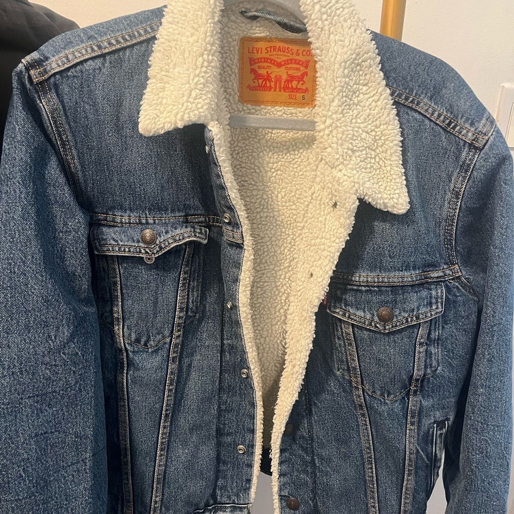 Levi's Blue Jean Jacket with White Sherpa Lining